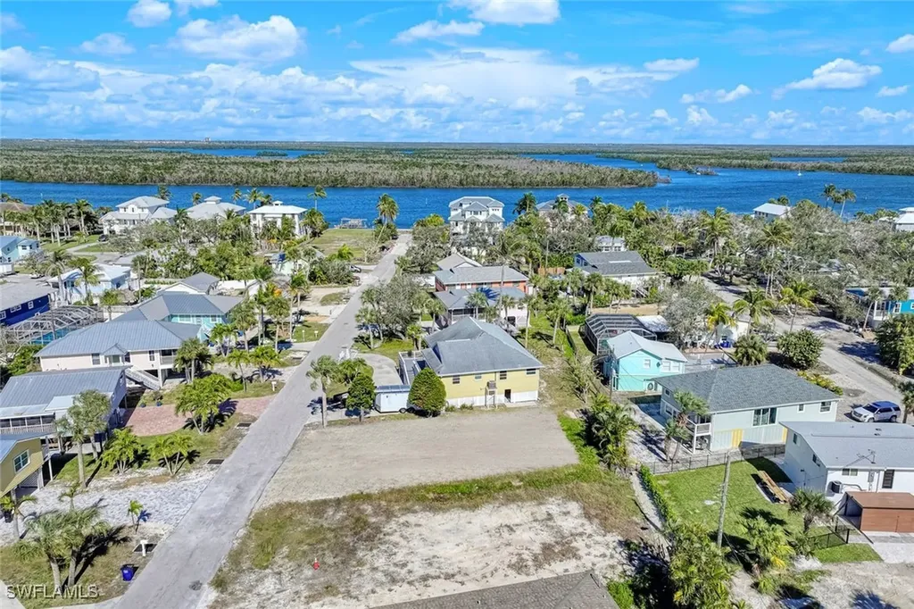 144 Hercules Drive Fort Myers Beach FL 33931