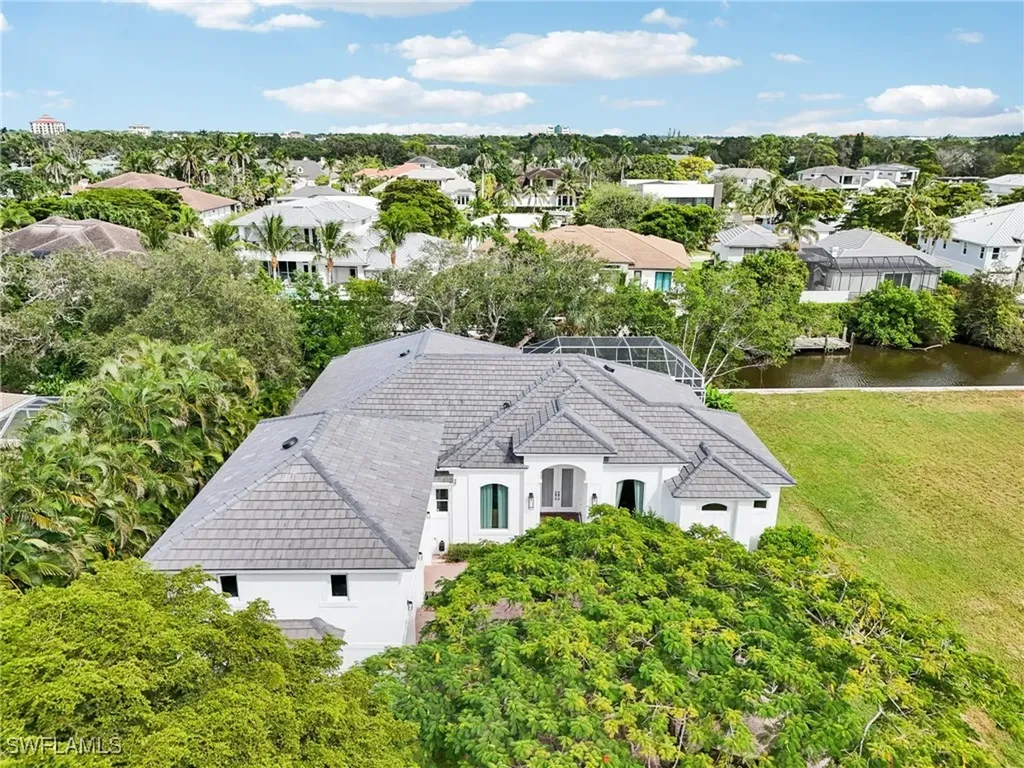 5106 Seahorse Avenue Naples FL 34103