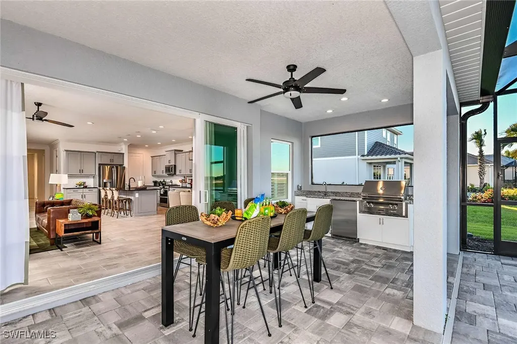 4073 Aquila Place Naples FL 34120