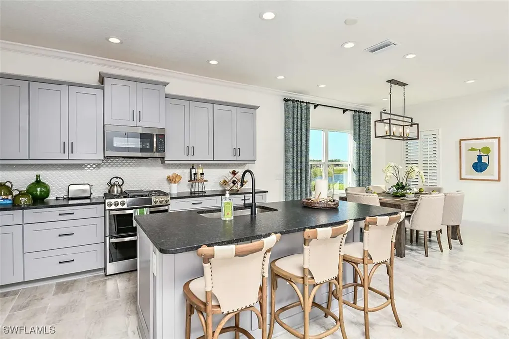 4073 Aquila Place Naples FL 34120
