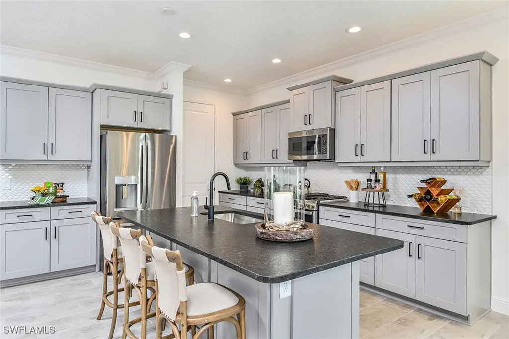 4073 Aquila Place Naples FL 34120