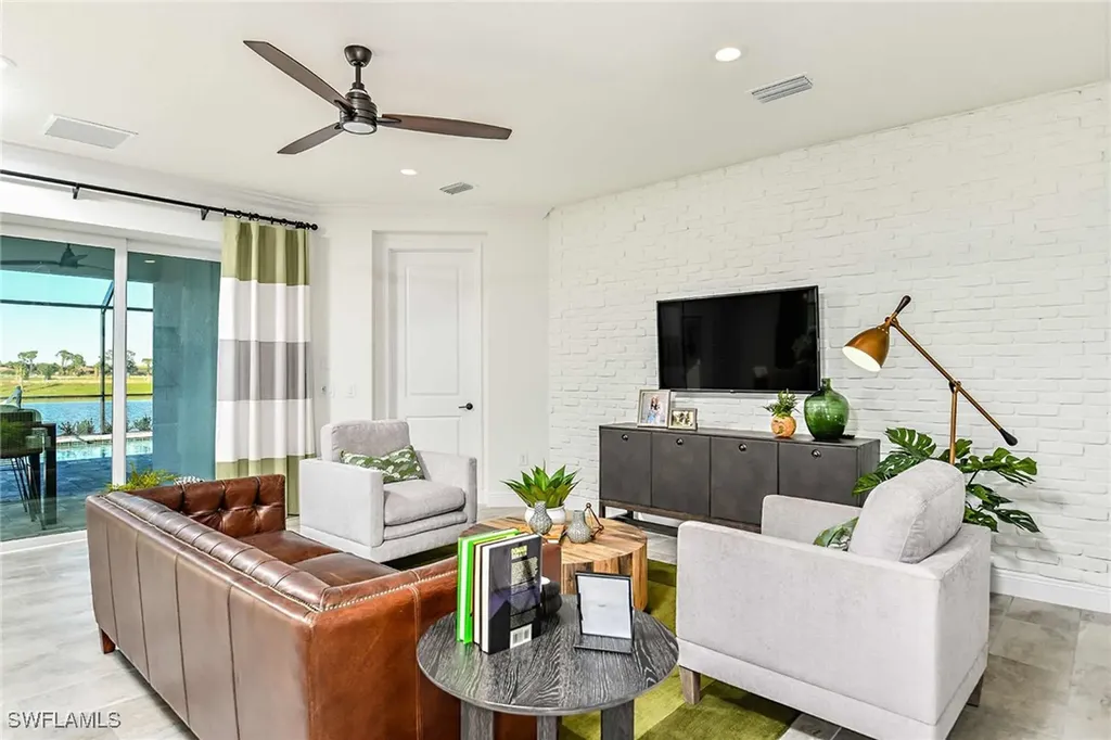 4073 Aquila Place Naples FL 34120