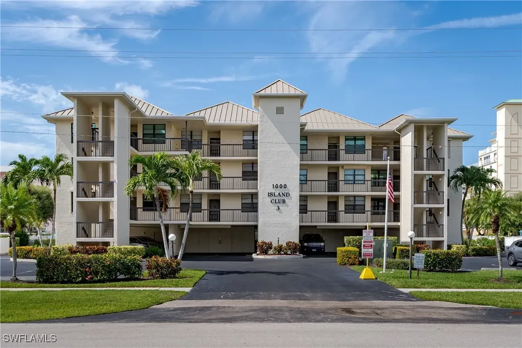 1000 Swallow Avenue Marco Island FL 34145