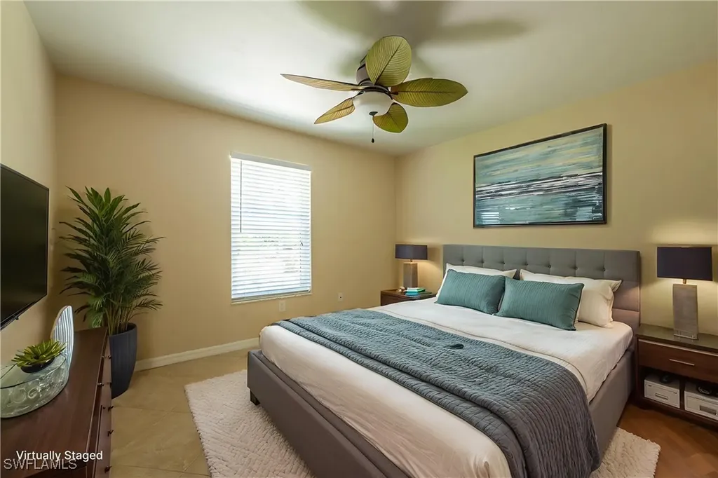 1006 Pine Isle Lane Naples FL 34112