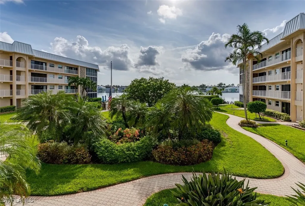 3450 Gulf Shore Boulevard N Naples FL 34103