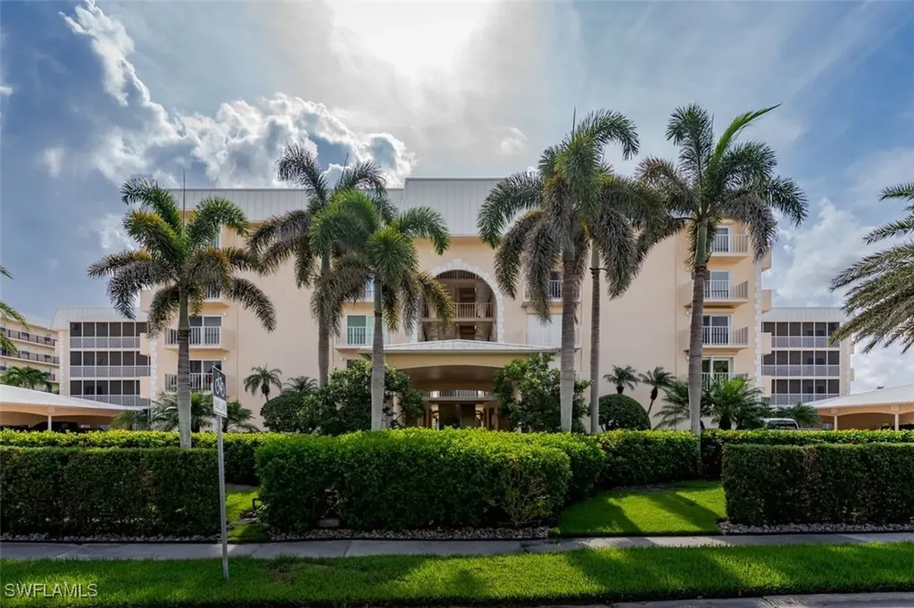 3450 Gulf Shore Boulevard N Naples FL 34103