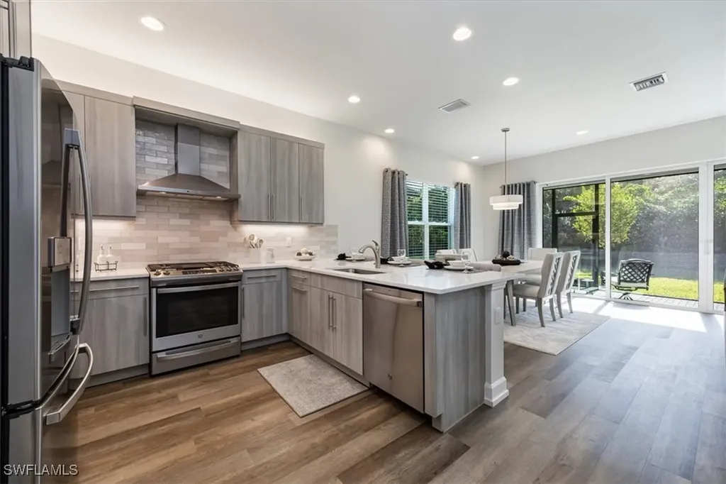 12452 Violet Lane Naples FL 34120