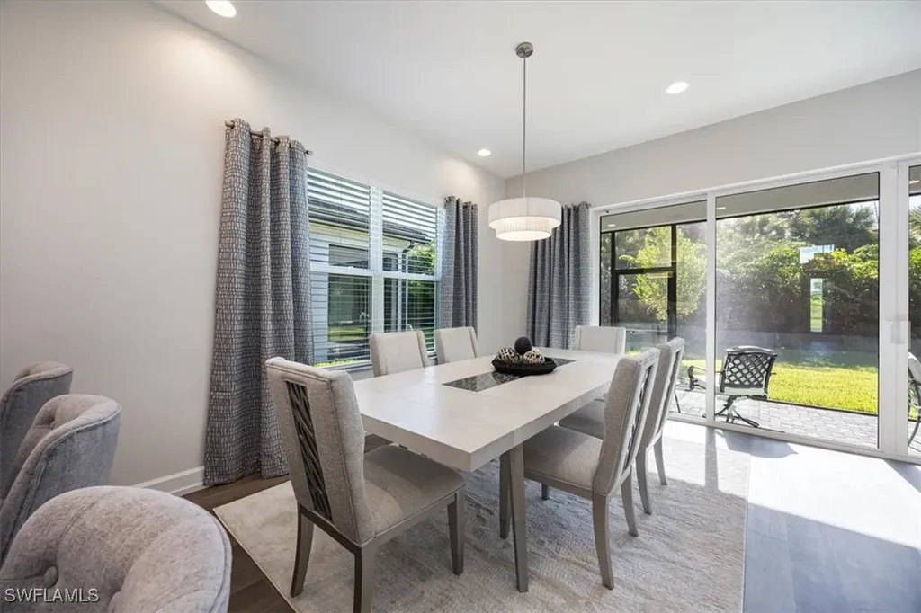 12452 Violet Lane Naples FL 34120