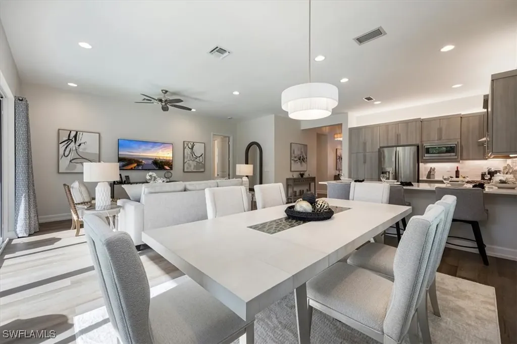 12452 Violet Lane Naples FL 34120
