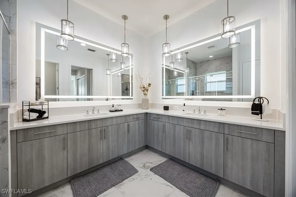 12452 Violet Lane Naples FL 34120