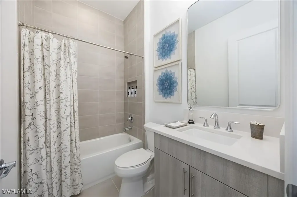 12452 Violet Lane Naples FL 34120