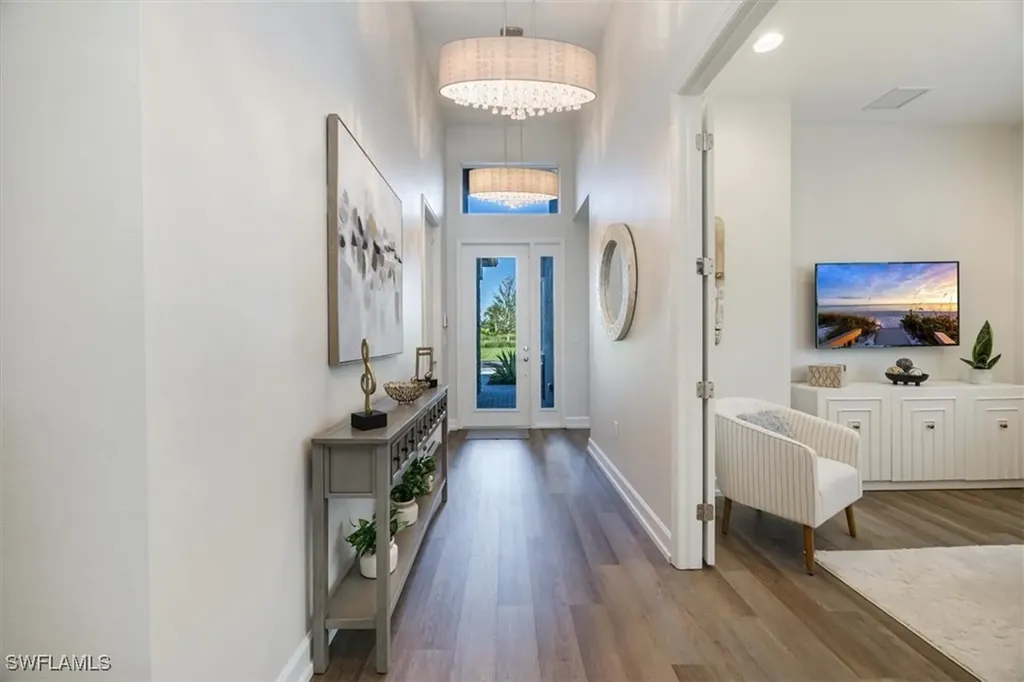 12452 Violet Lane Naples FL 34120