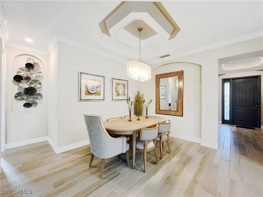 1975 Mustique Street Naples FL 34120