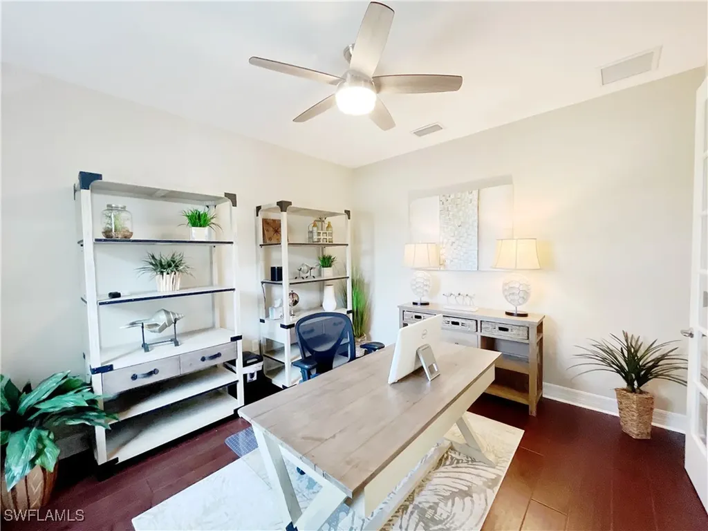 1975 Mustique Street Naples FL 34120