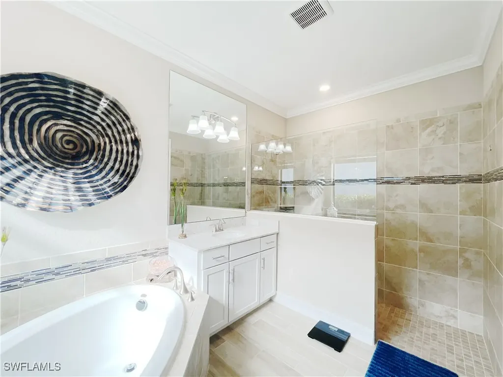 1975 Mustique Street Naples FL 34120