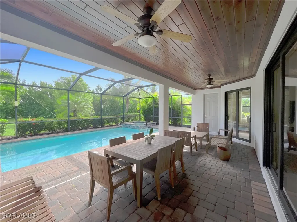 1975 Mustique Street Naples FL 34120