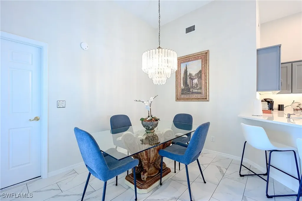 661 Windsurf Lane Naples FL 34108