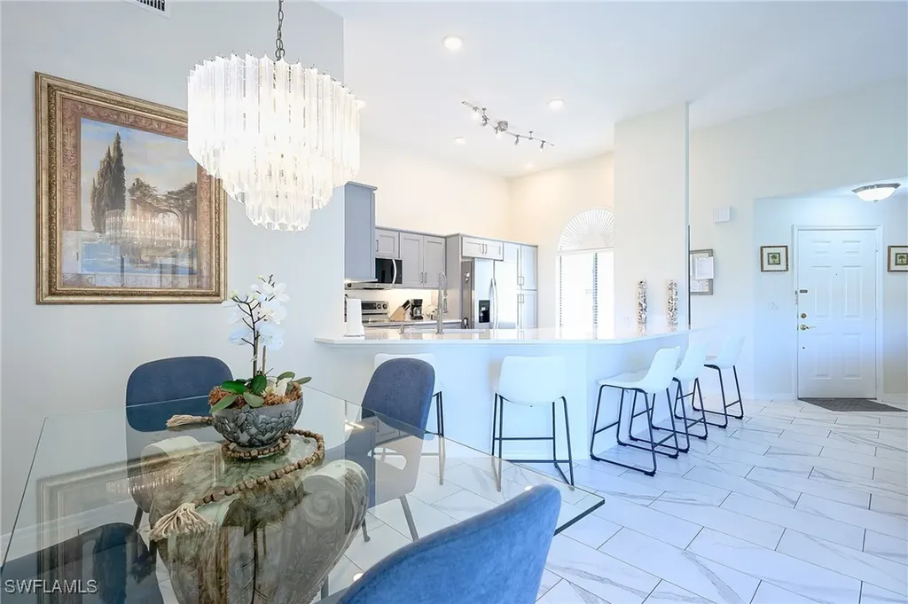 661 Windsurf Lane Naples FL 34108