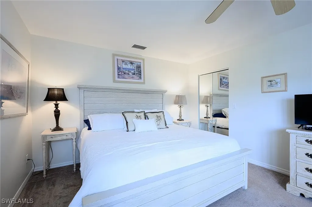 661 Windsurf Lane Naples FL 34108