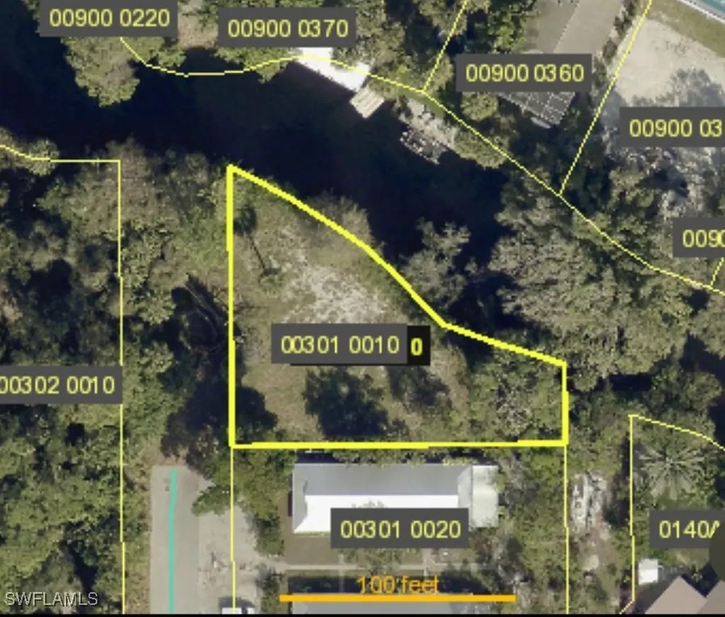 27261 Dortch Avenue Bonita Springs FL 34135