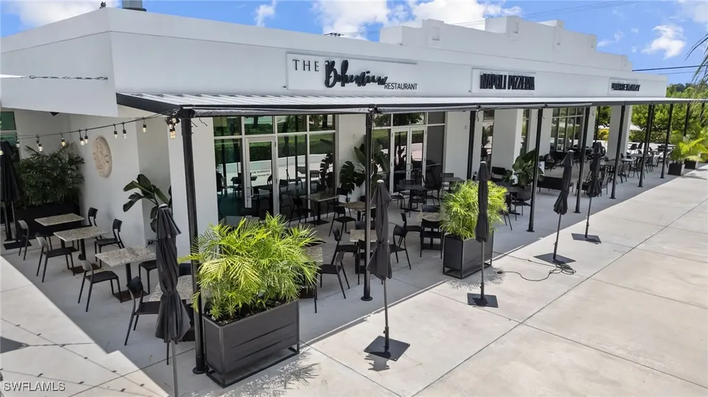 27261 Dortch Avenue Bonita Springs FL 34135