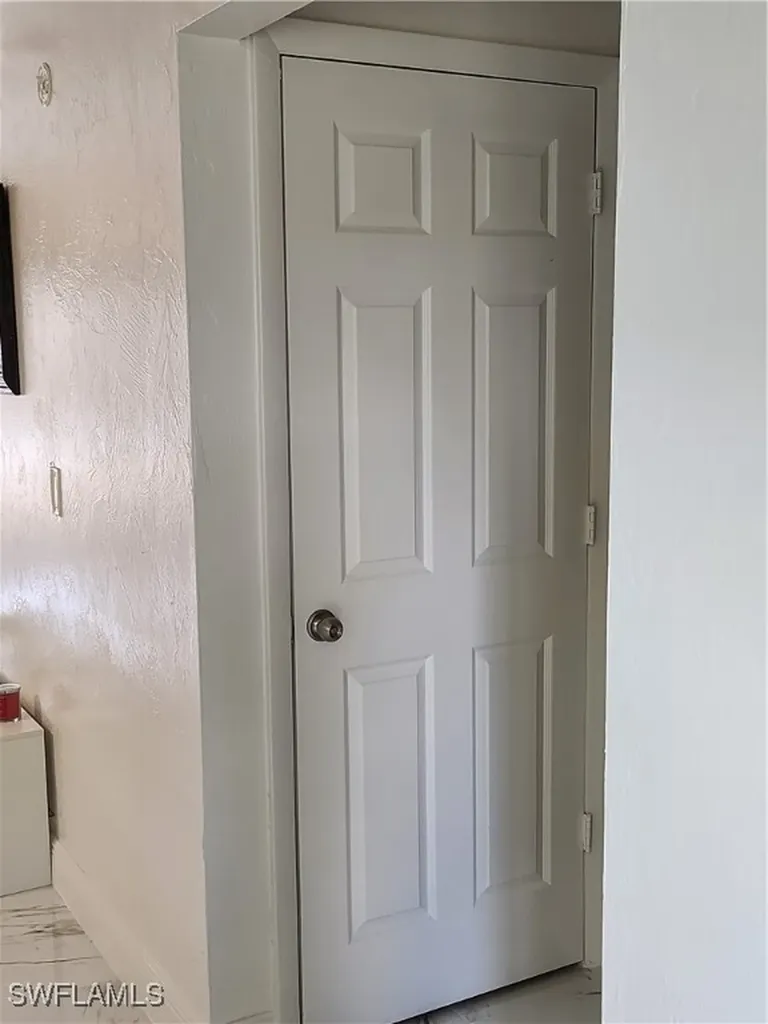 4516 Santa Barbara Boulevard Cape Coral FL 33914