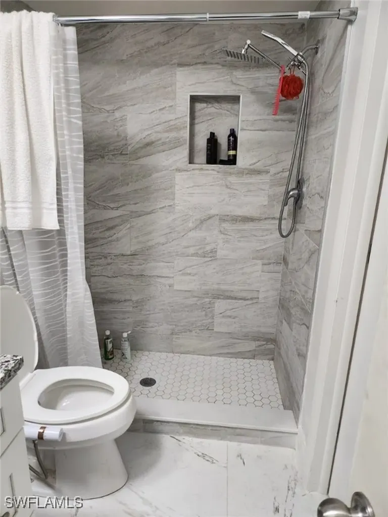 4516 Santa Barbara Boulevard Cape Coral FL 33914