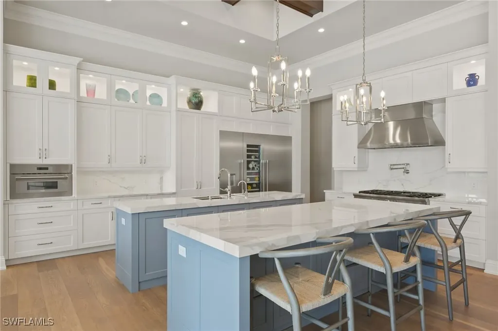 6303 Highcroft Drive Naples FL 34119