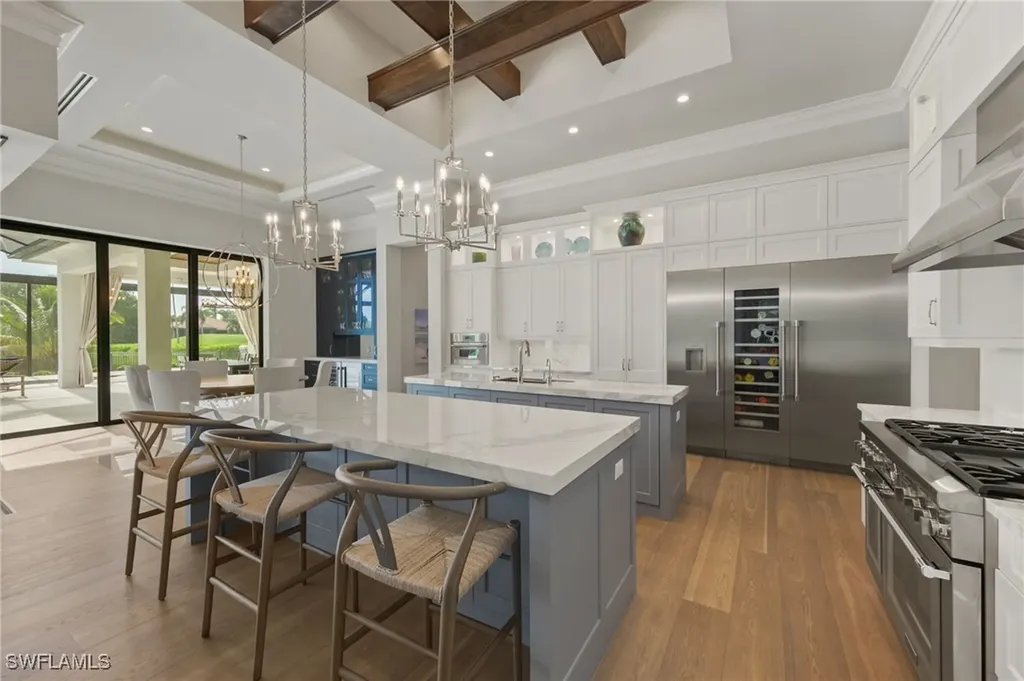 6303 Highcroft Drive Naples FL 34119