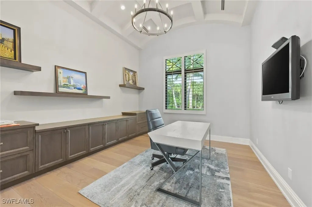 6303 Highcroft Drive Naples FL 34119