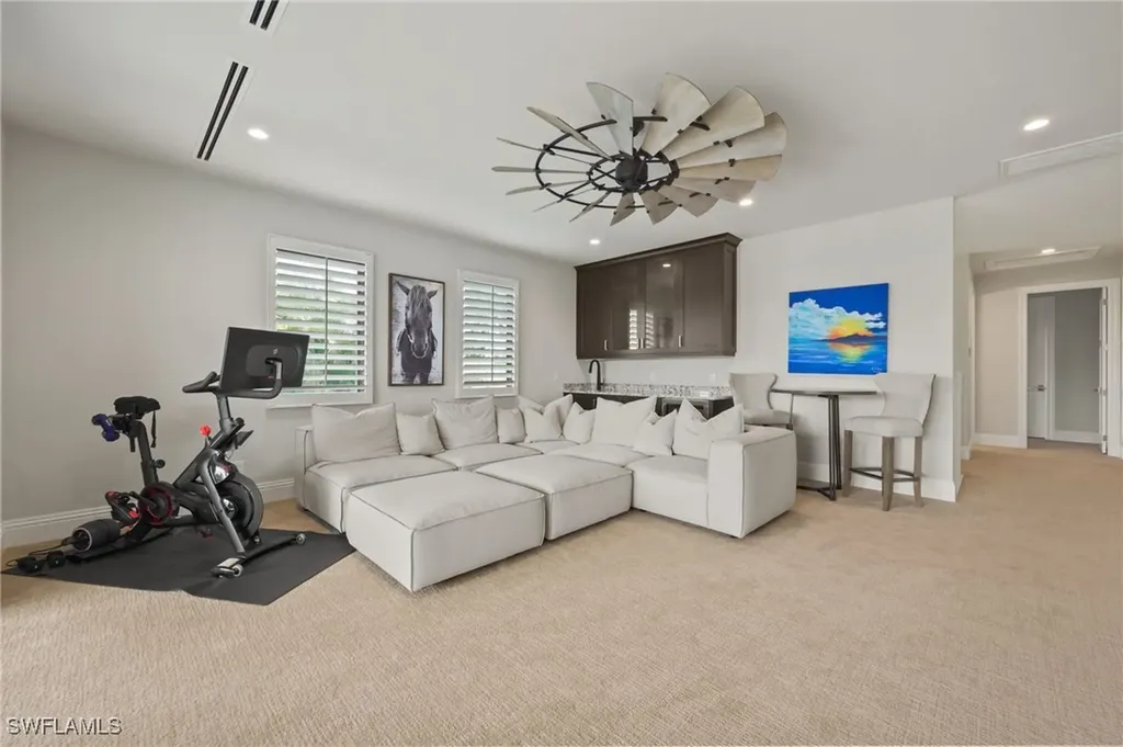 6303 Highcroft Drive Naples FL 34119