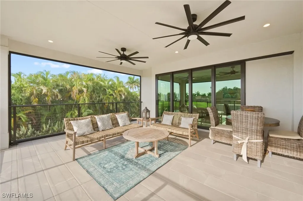 6303 Highcroft Drive Naples FL 34119