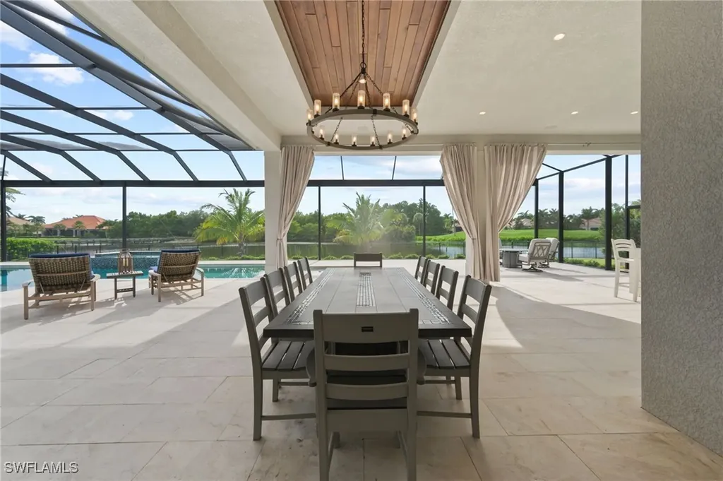 6303 Highcroft Drive Naples FL 34119