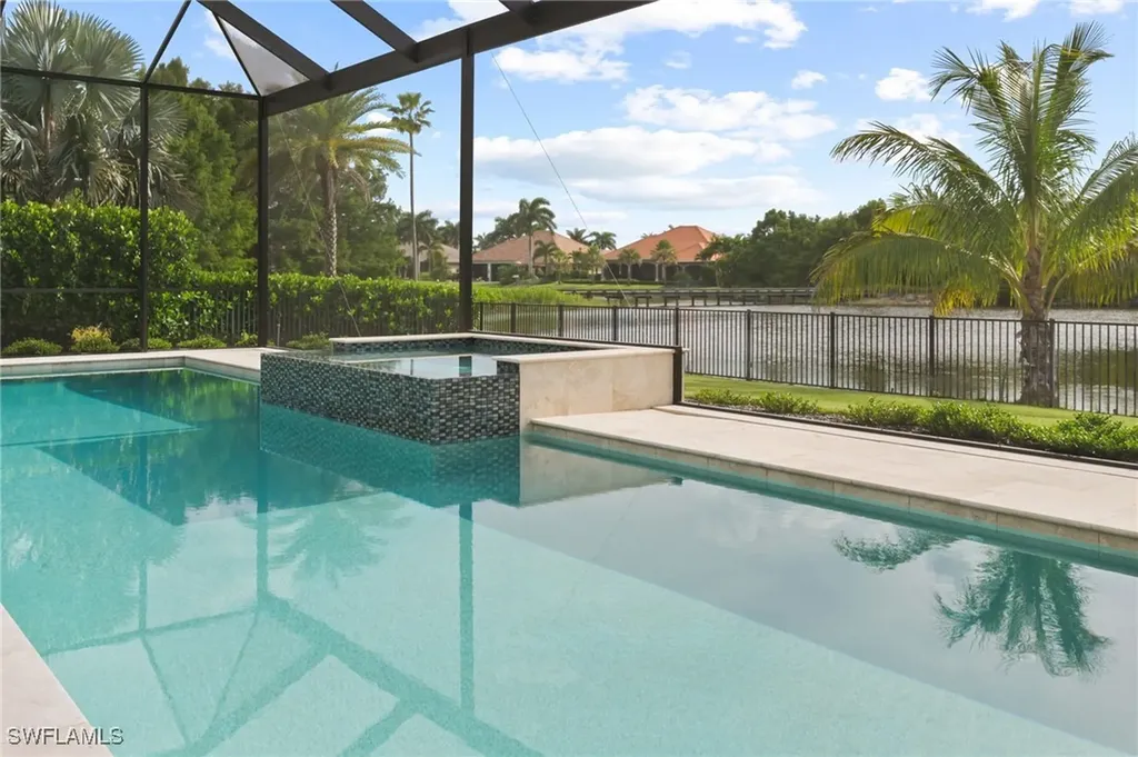 6303 Highcroft Drive Naples FL 34119