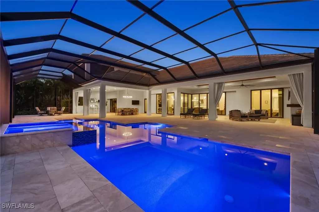 6303 Highcroft Drive Naples FL 34119