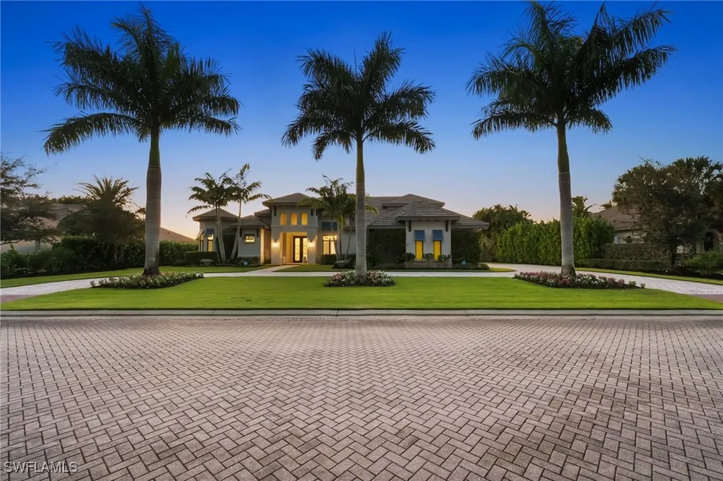 6303 Highcroft Drive Naples FL 34119