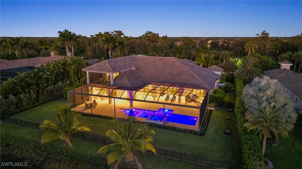 6303 Highcroft Drive Naples FL 34119