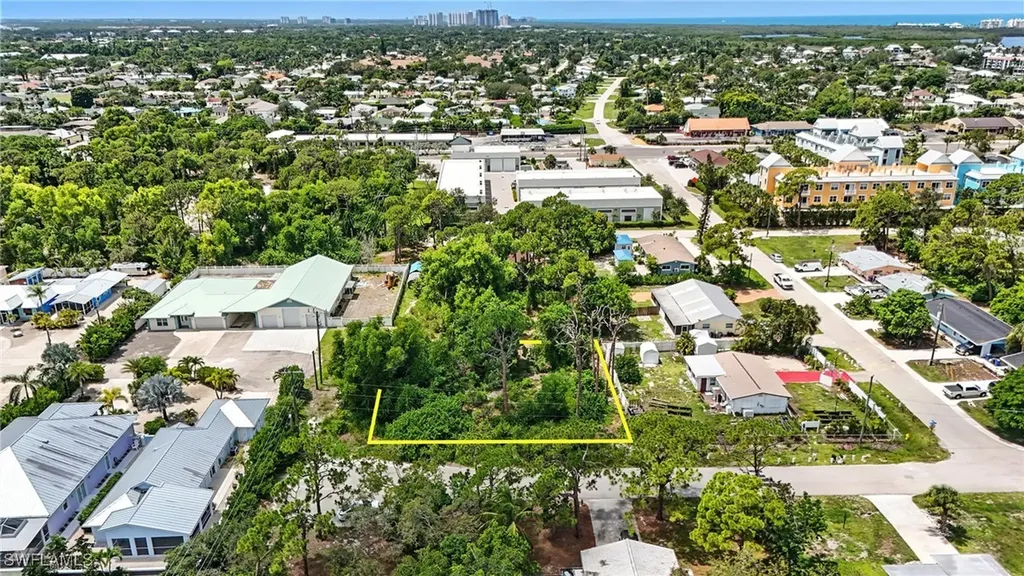 4295 Pine Lake Road Bonita Springs FL 34134