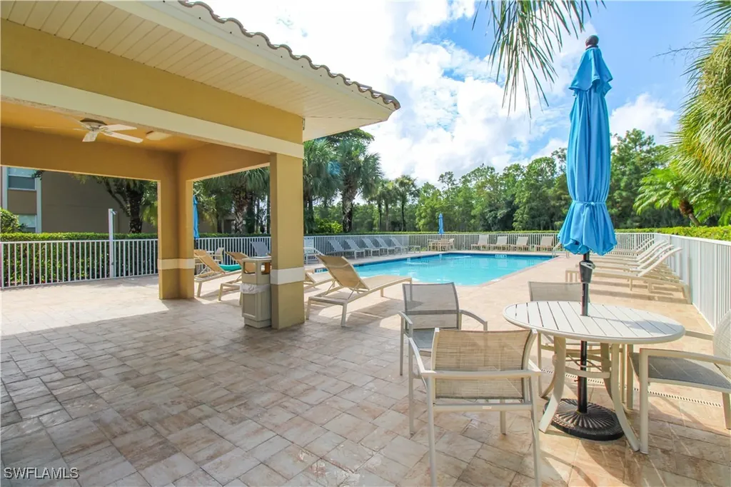 3820 Sawgrass Way Naples FL 34112