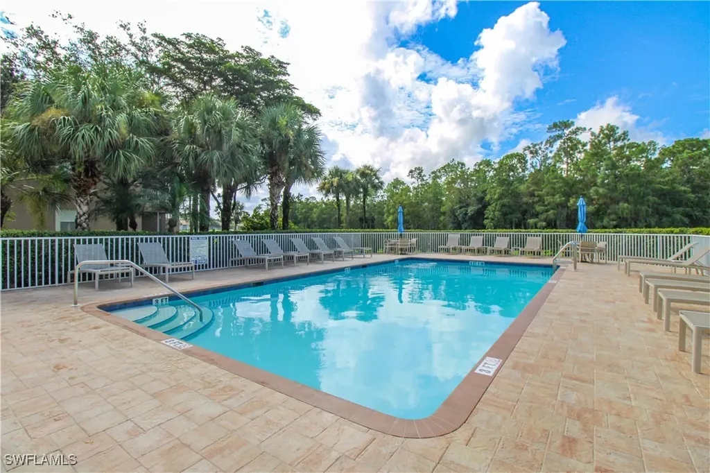 3820 Sawgrass Way Naples FL 34112