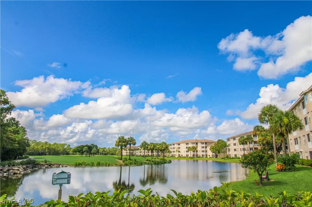 3820 Sawgrass Way Naples FL 34112