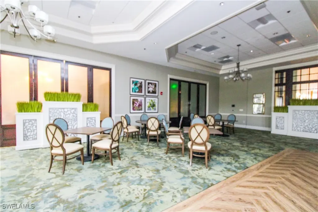 3820 Sawgrass Way Naples FL 34112