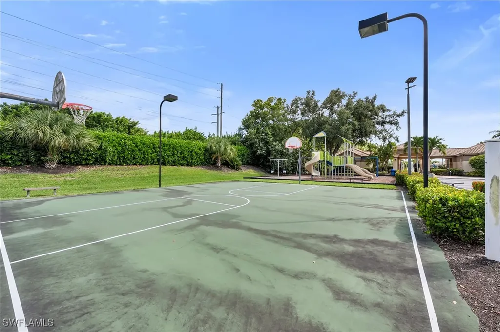 7774 Gardner Drive Naples FL 34109