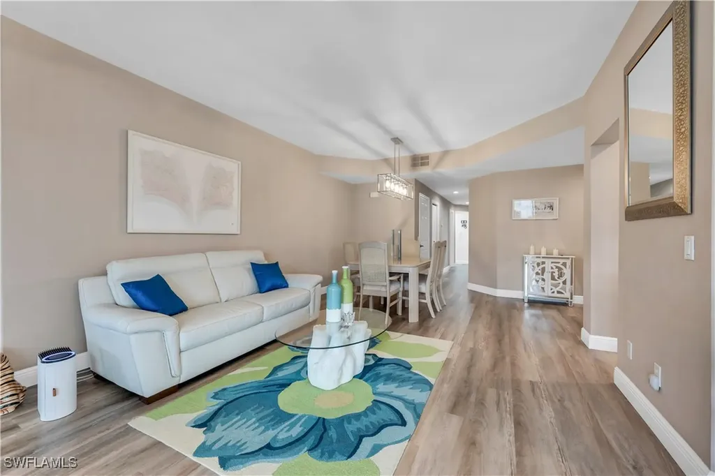 7774 Gardner Drive Naples FL 34109