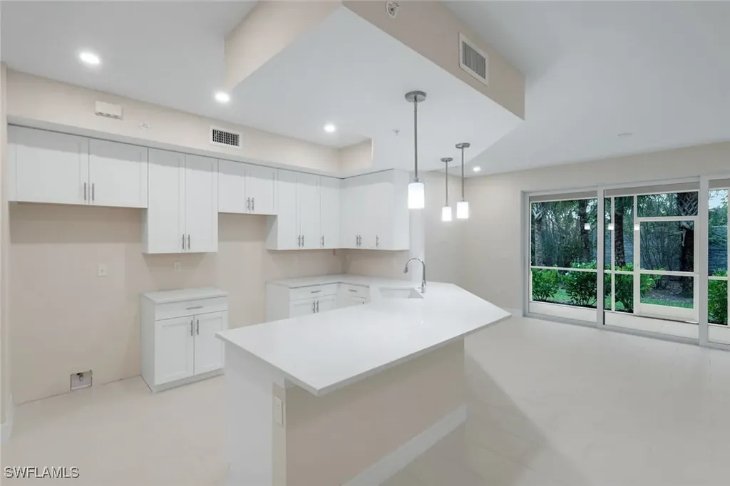 280 Indies Drive E Naples FL 34114