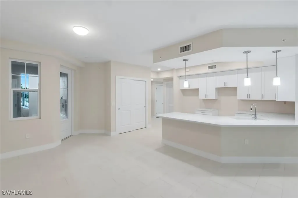 280 Indies Drive E Naples FL 34114