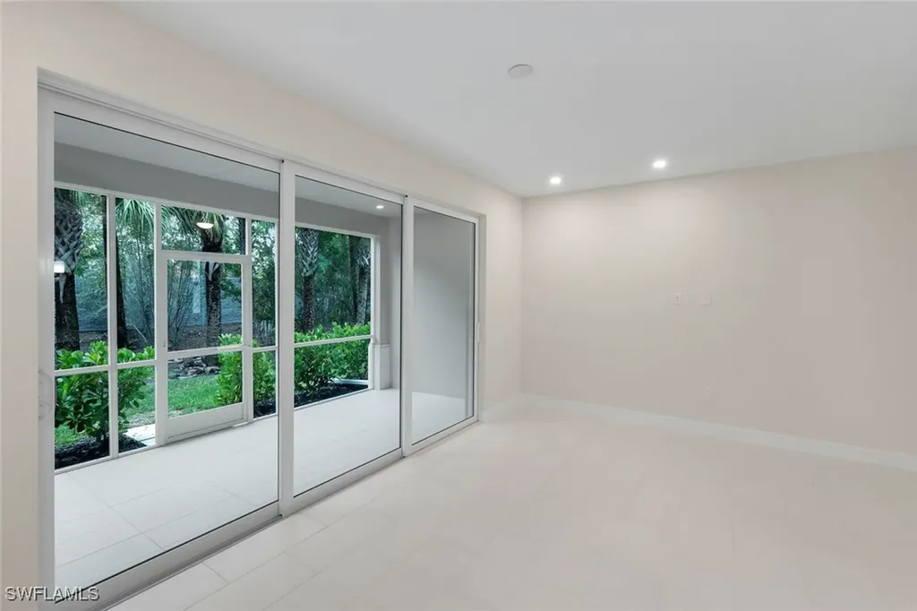 280 Indies Drive E Naples FL 34114