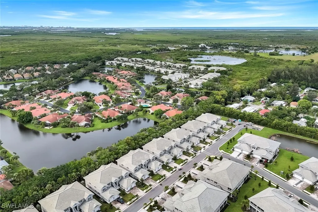 280 Indies Drive E Naples FL 34114