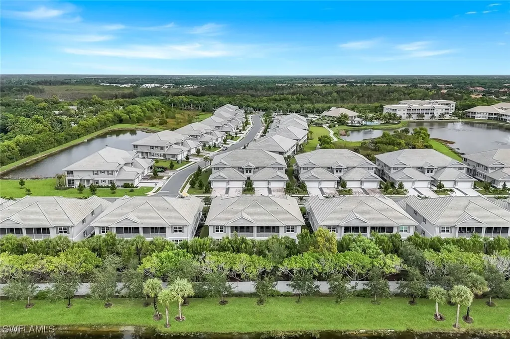 280 Indies Drive E Naples FL 34114
