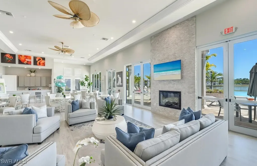 280 Indies Drive E Naples FL 34114